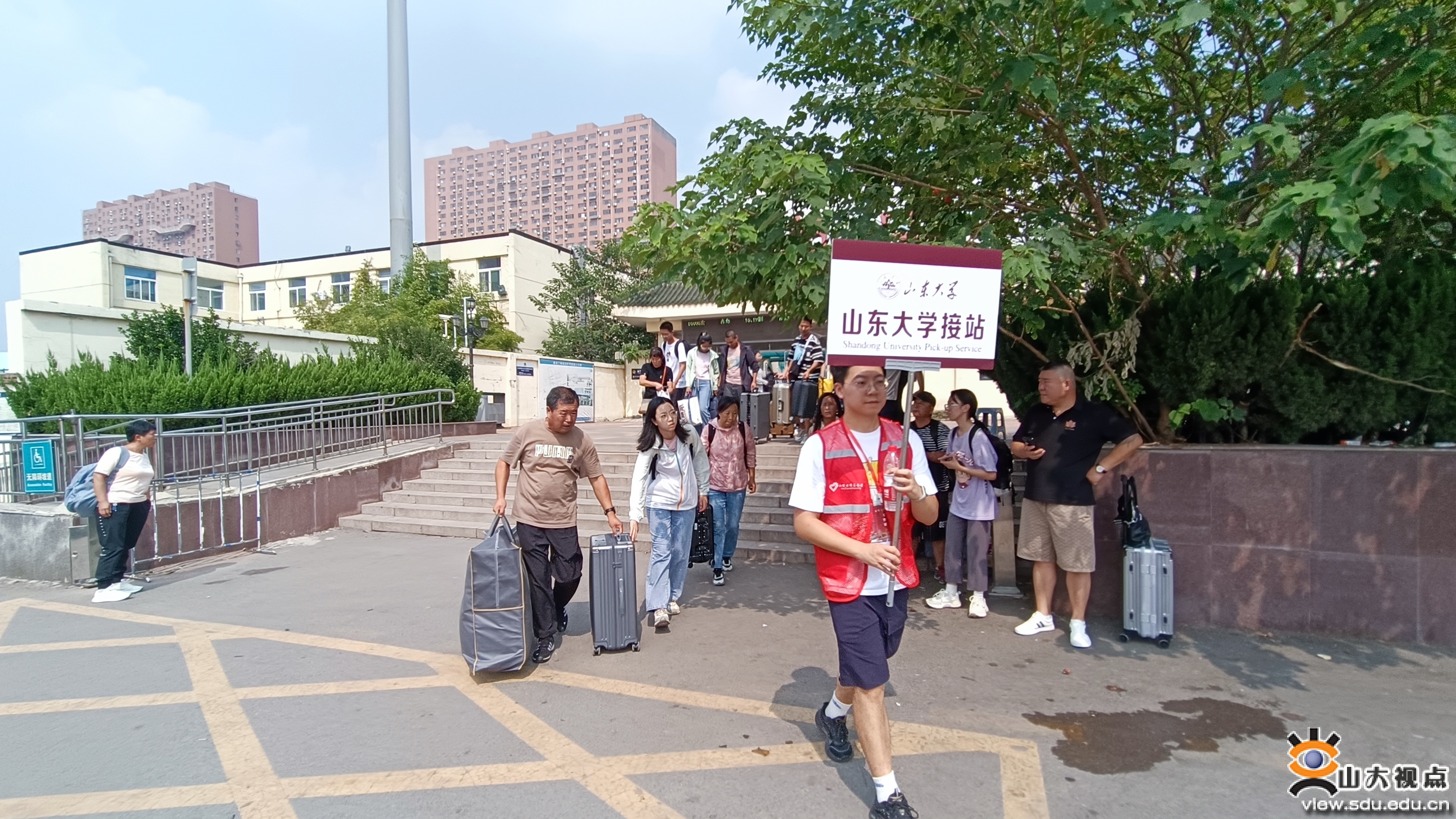 1DCC103AE1E1D9441DC8A93F58F_D45AF3C9_2D3AF7.jpg