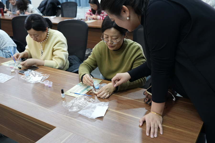 主持老师指导1.jpg